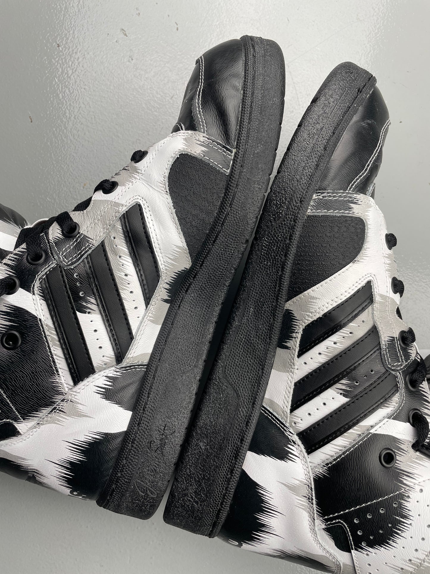 adidas Originals by Jeremy Scott A/W 2015 Instinct Hi G Leo - size 47 1/3