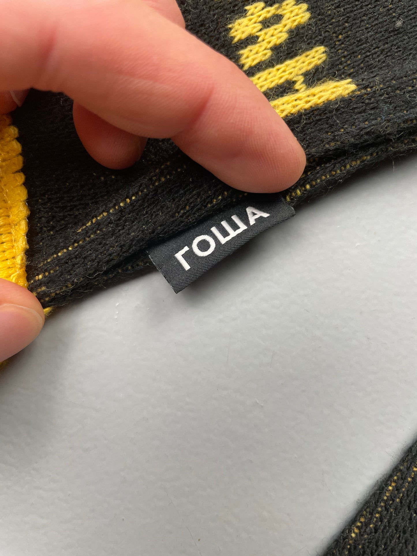 Gosha Rubchinskiy A/W 2016 "Dawn" scarf (black/yellow)