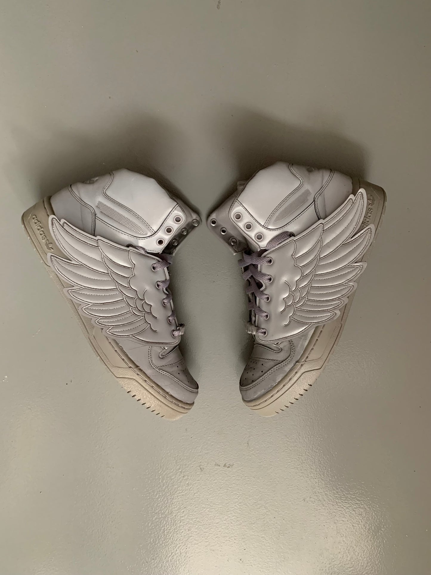 adidas X Jeremy Scott A/W 2010 JS Wings (Reflective) - size 42 2/3
