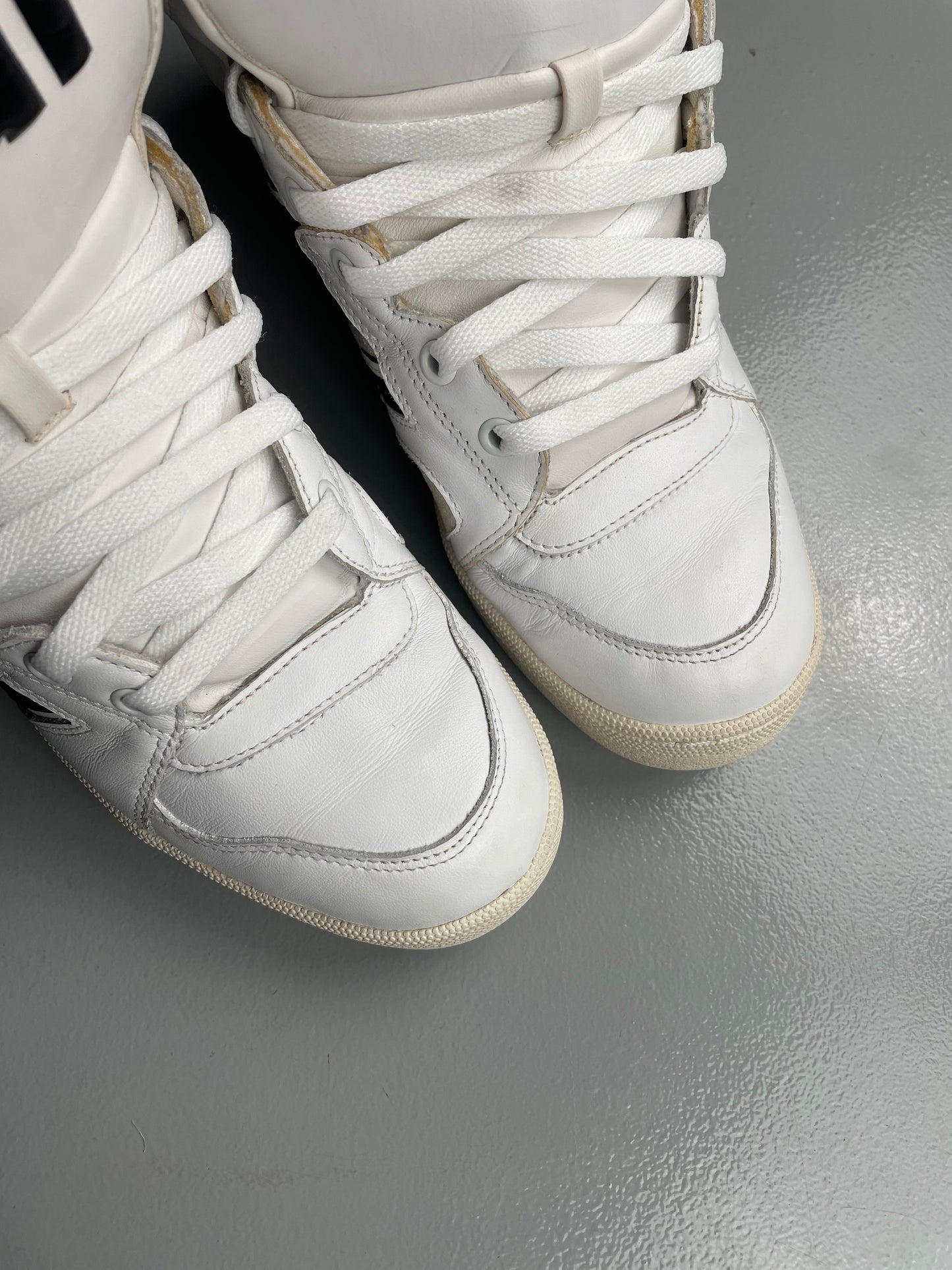 adidas Originals by Jeremy Scott S/S 2012 JS Instinct Hi (white) - size 42 2/3