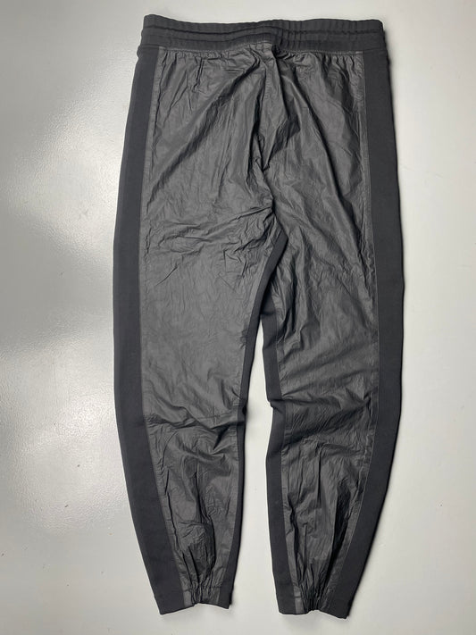YEEZY Season 3 men's True Onyx Tyvek Joggers - size L