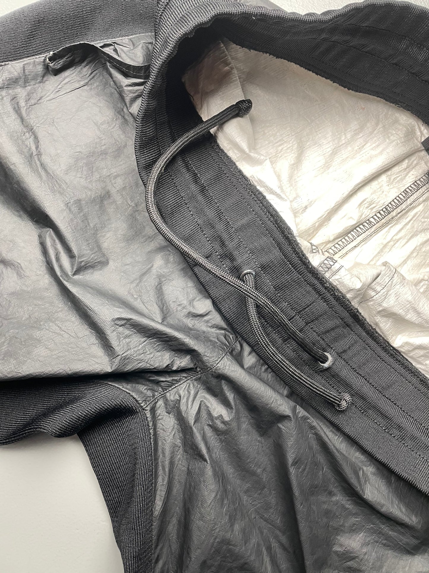 YEEZY Season 3 men's True Onyx Tyvek Joggers - size L