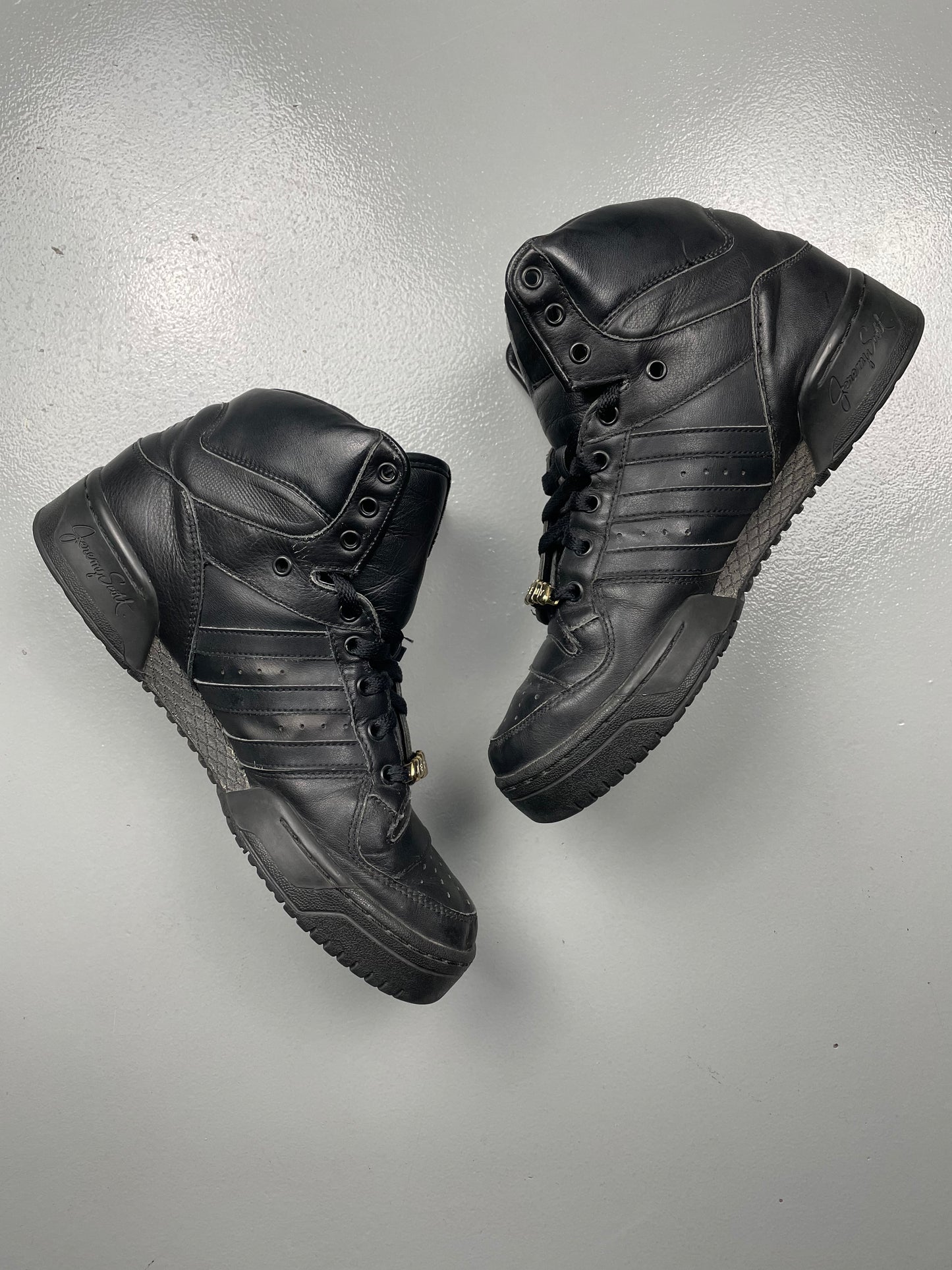 adidas Originals by Jeremy Scott A/W 2009 JS Wings (black) - size 42 2/3