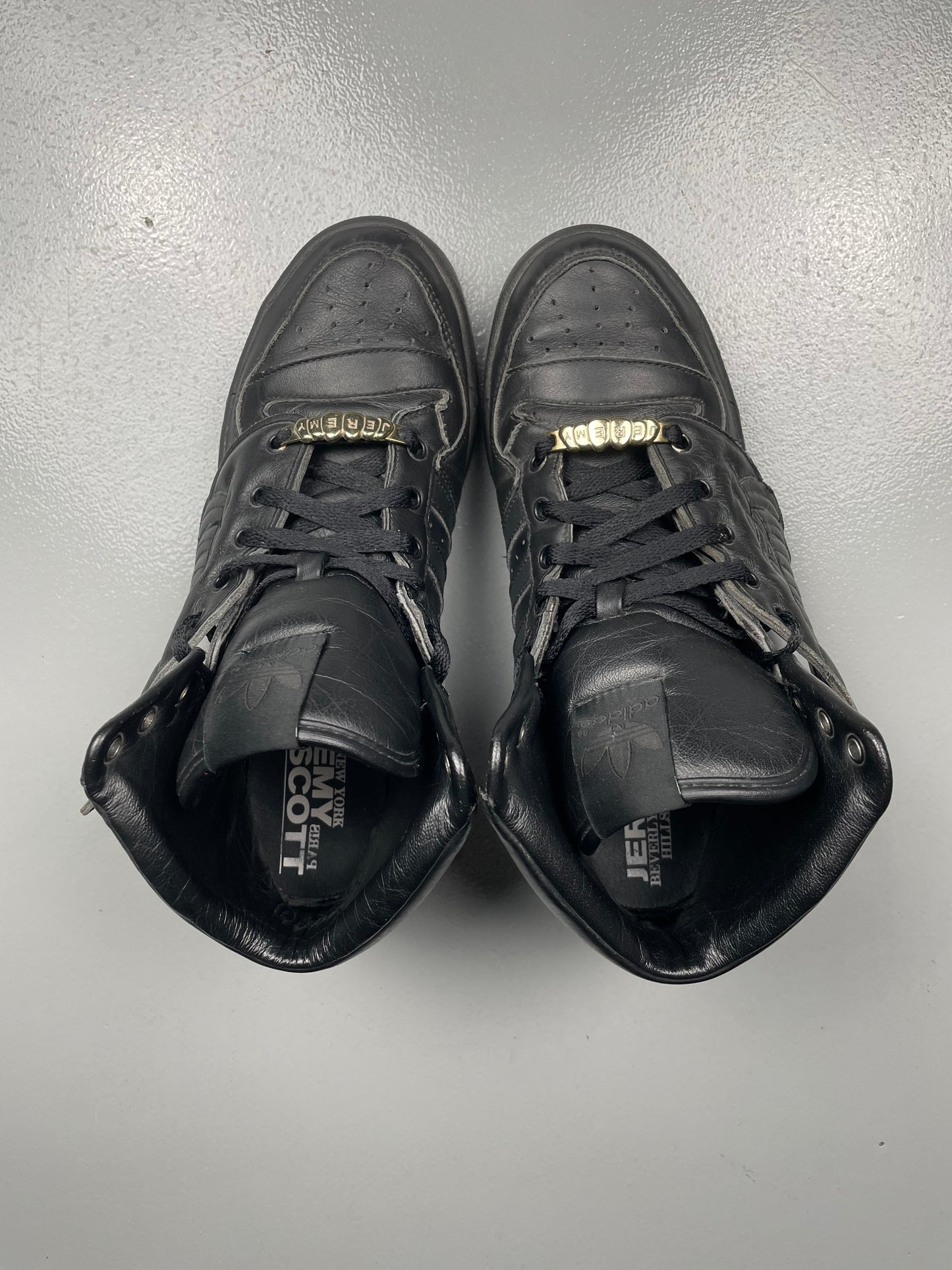 adidas Originals by Jeremy Scott A/W 2009 JS Wings (black) - size 42 2/3