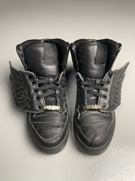 adidas Originals by Jeremy Scott A/W 2009 JS Wings (black) - size 42 2/3