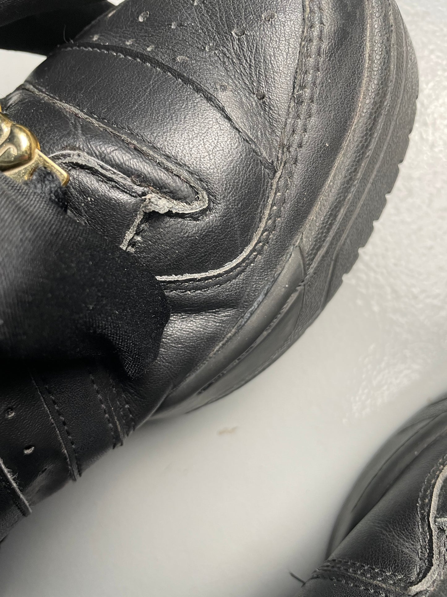 adidas Originals by Jeremy Scott A/W 2009 JS Wings (black) - size 42 2/3