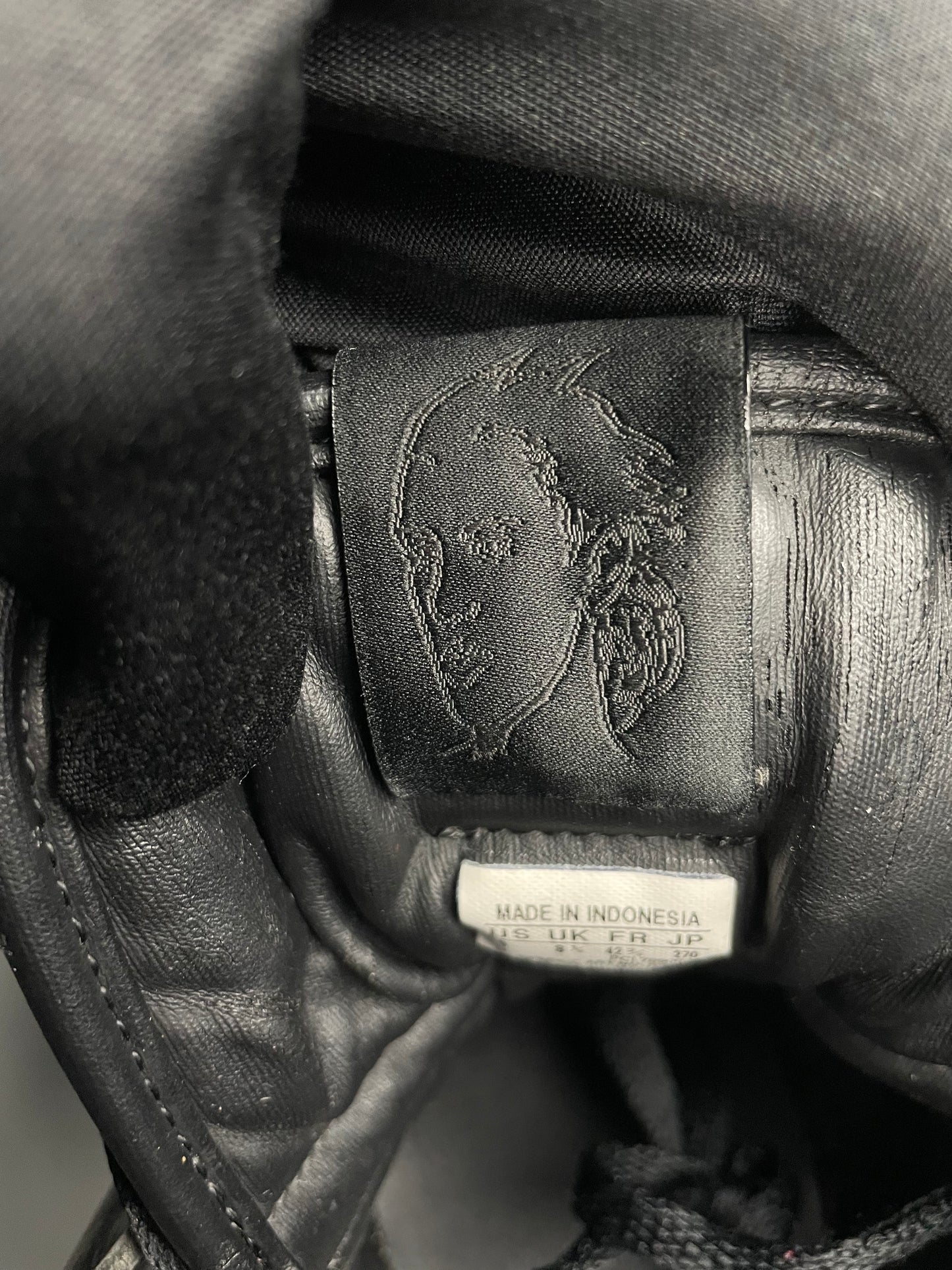 adidas Originals by Jeremy Scott A/W 2009 JS Wings (black) - size 42 2/3