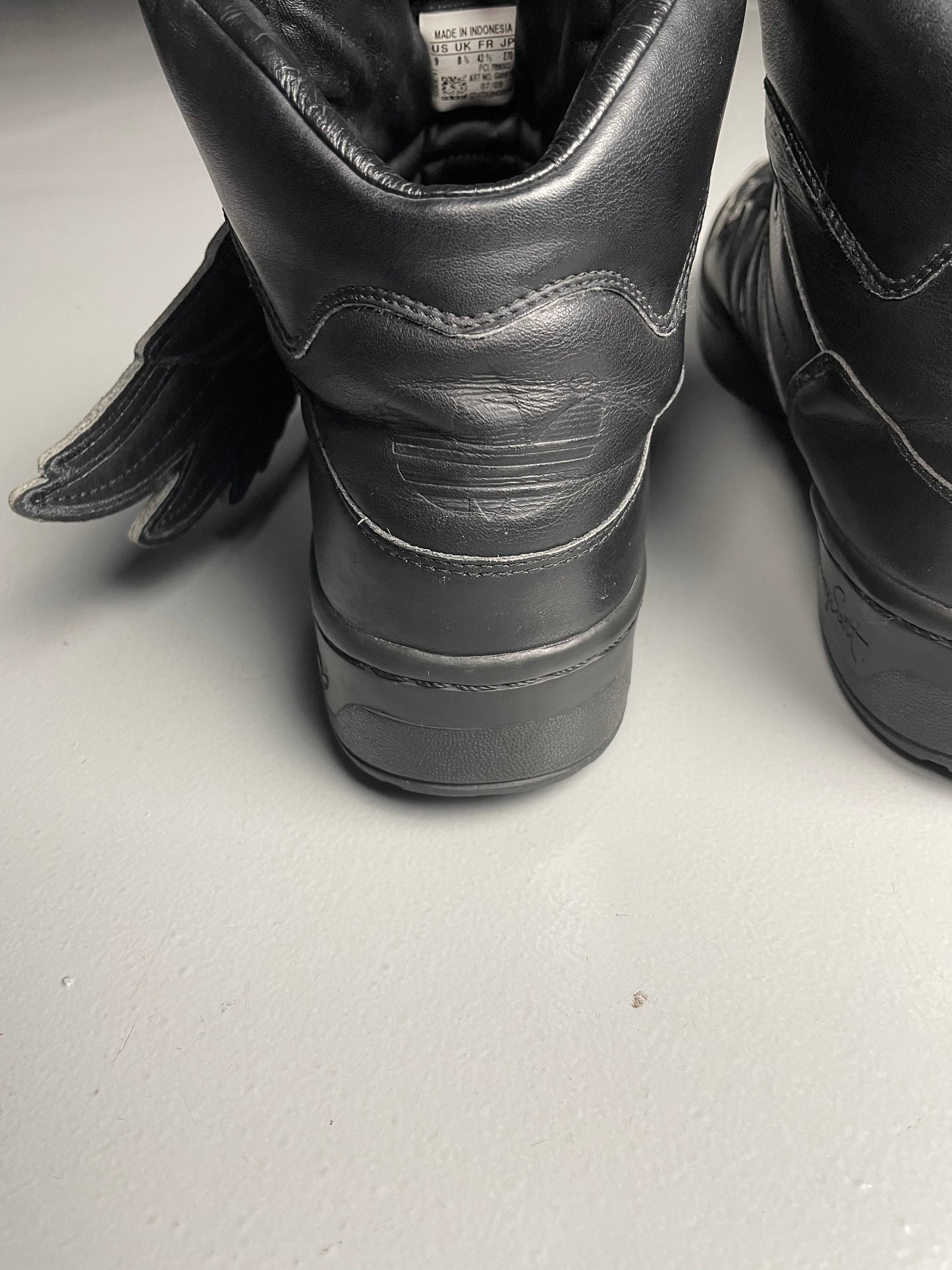 adidas Originals by Jeremy Scott A/W 2009 JS Wings (black) - size 42 2/3
