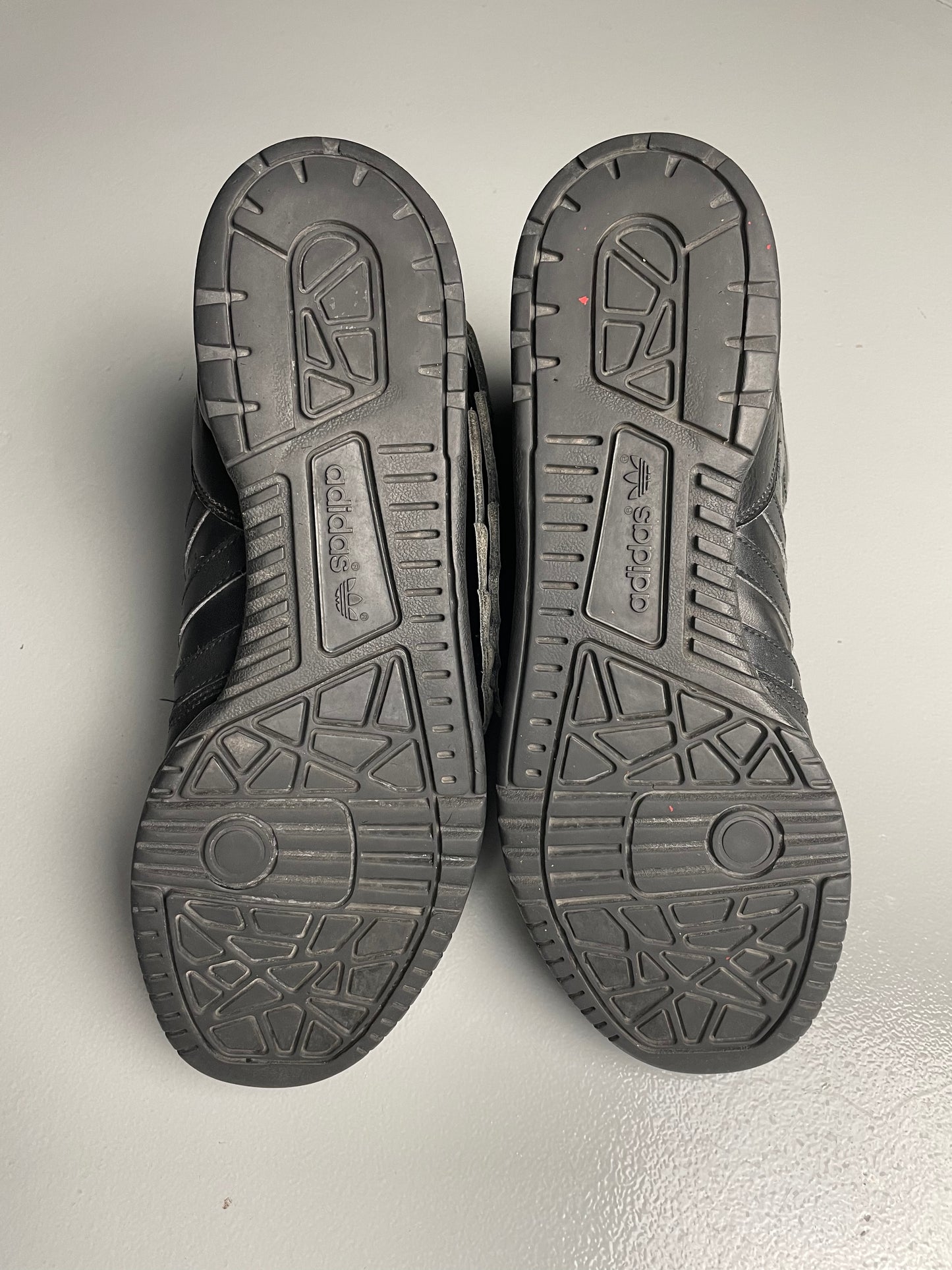 adidas Originals by Jeremy Scott A/W 2009 JS Wings (black) - size 42 2/3