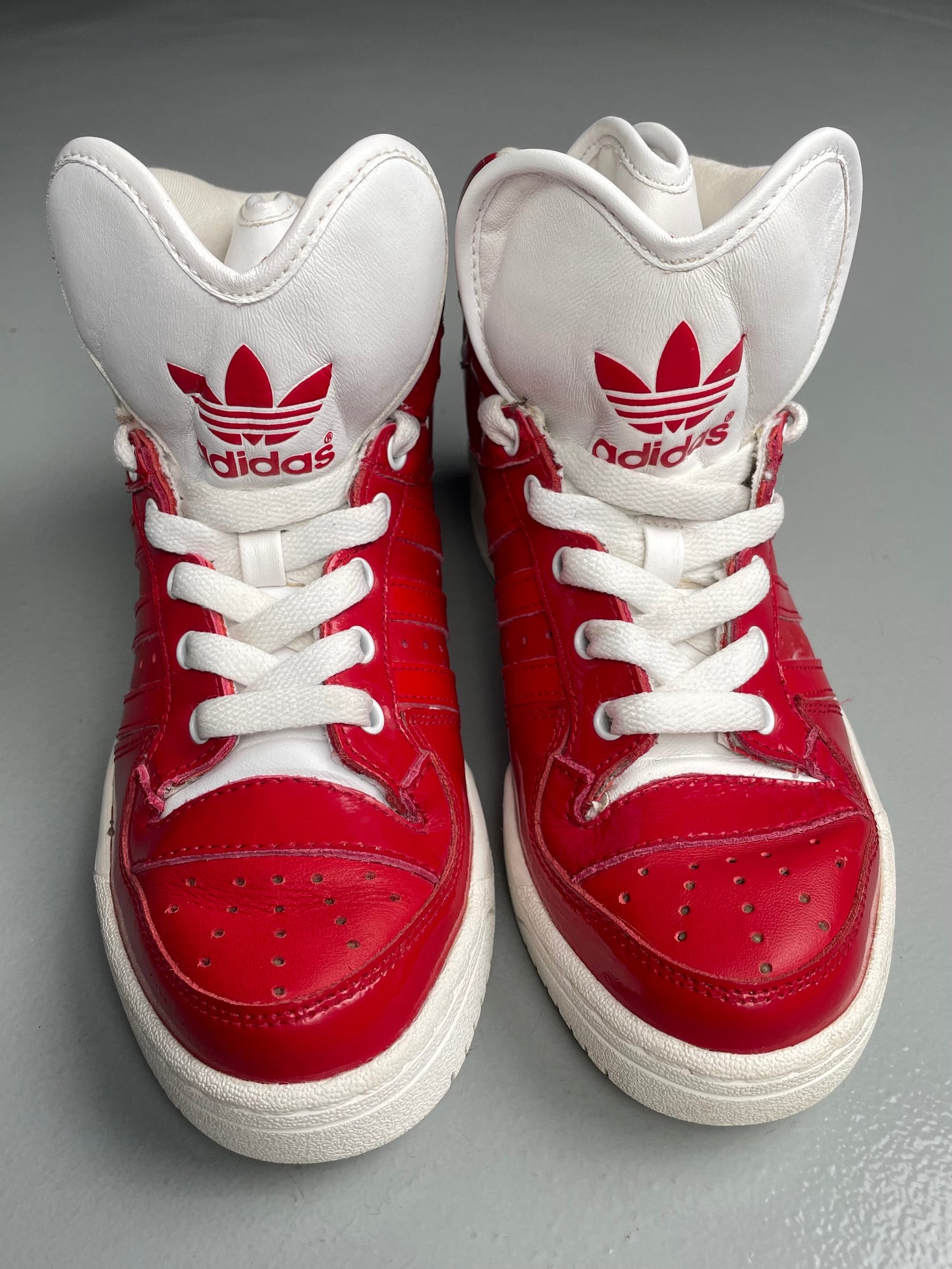 2012 adidas Originals Metro Attitude Logo Heart (red) - size 36