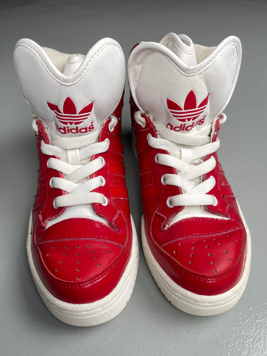 2012 adidas Originals Metro Attitude Logo Heart (red) - size 36