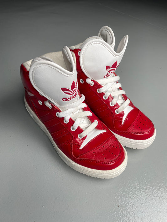 2012 adidas Originals Metro Attitude Logo Heart (red) - size 36 2/3