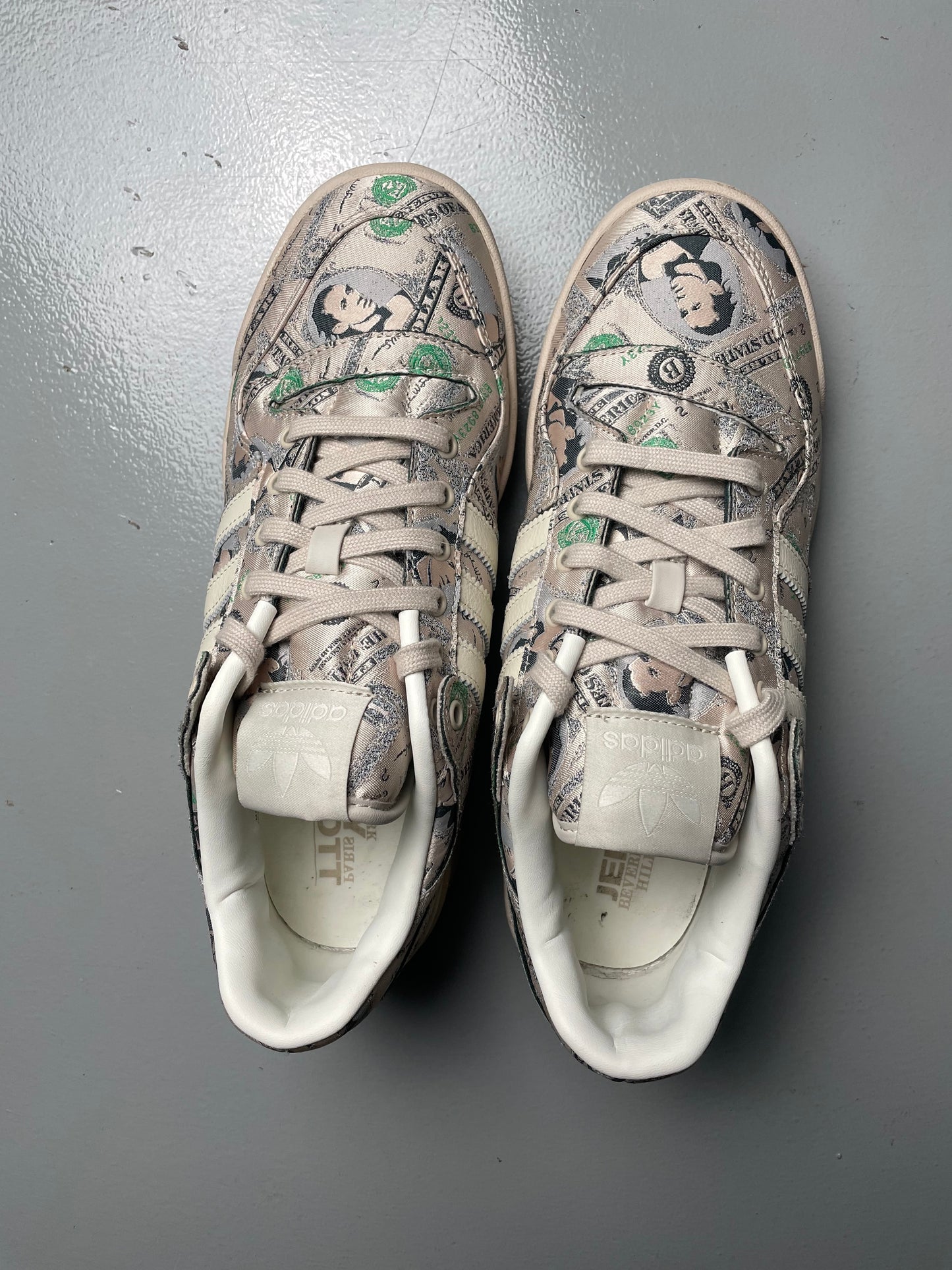 2021 adidas Originals by Jeremy Scott JS Forum Money Lo (no wings) - size 42 2/3