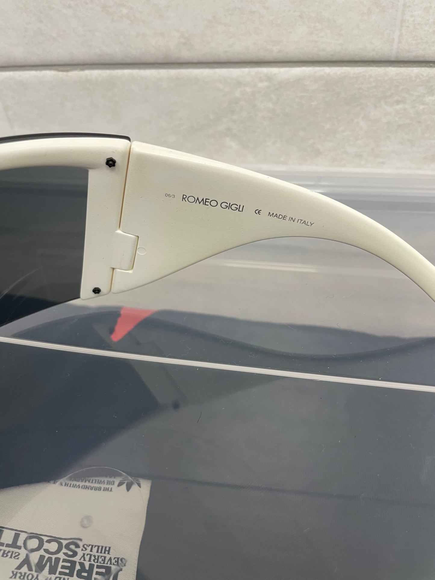 2006 Romeo Gigli RG66502 shield sunglasses (white)