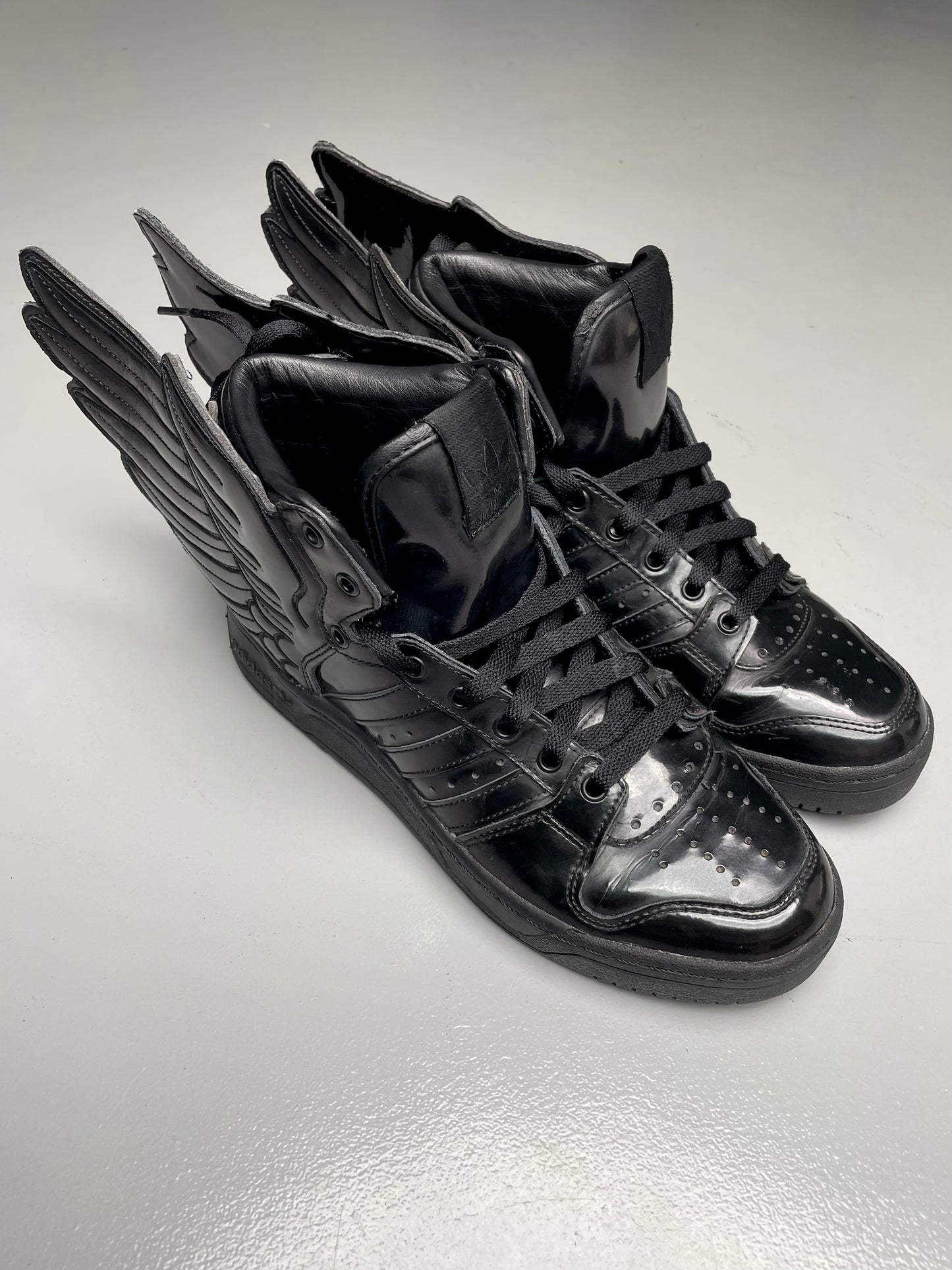 adidas Originals by Jeremy Scott S/S 2013 JS Wings 2.0 "Patent Black" - size 41 1/3