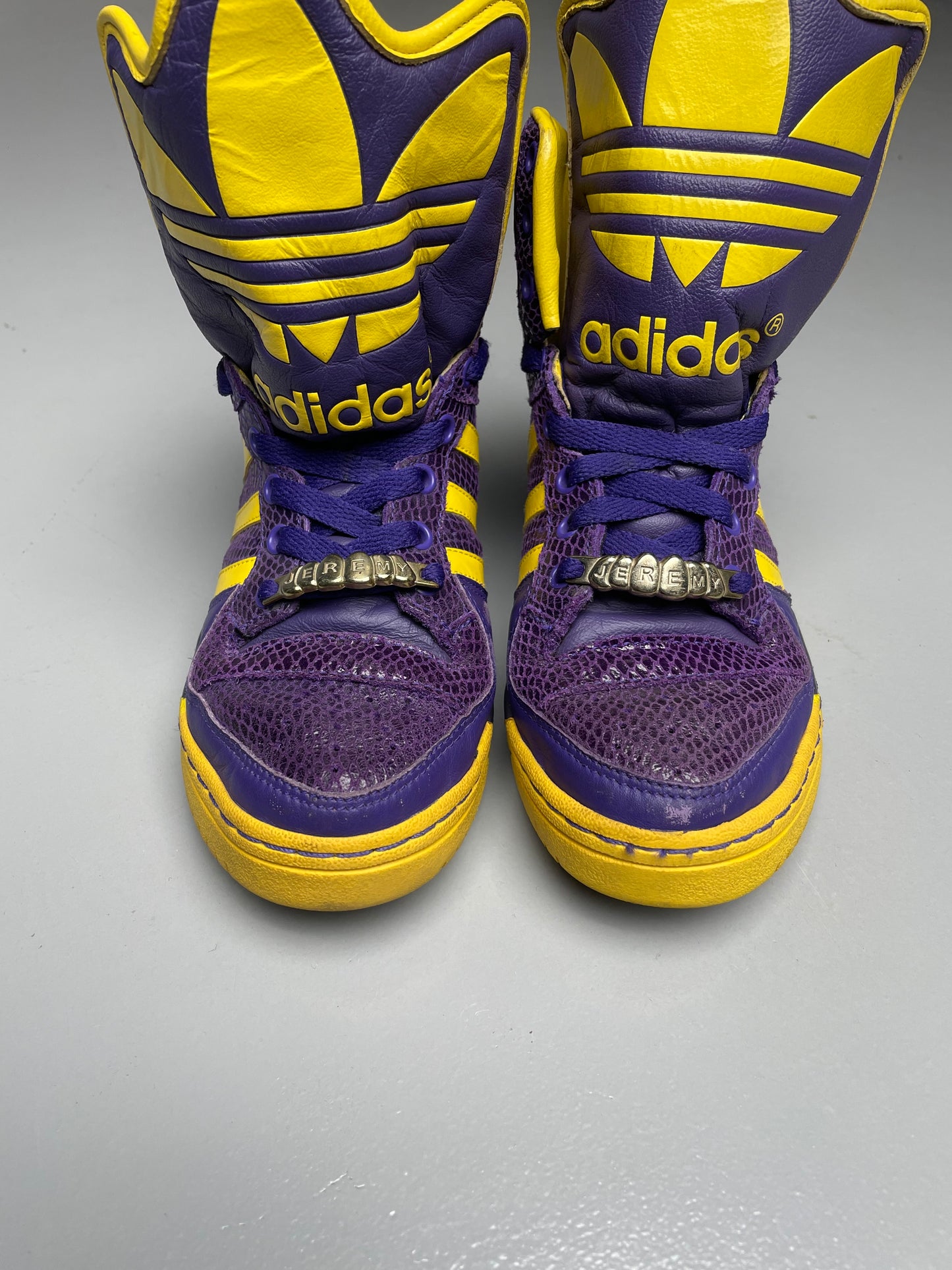 adidas Originals by Jeremy Scott S/S 2009 JS Logo (purple/yellow) - size 36 2/3