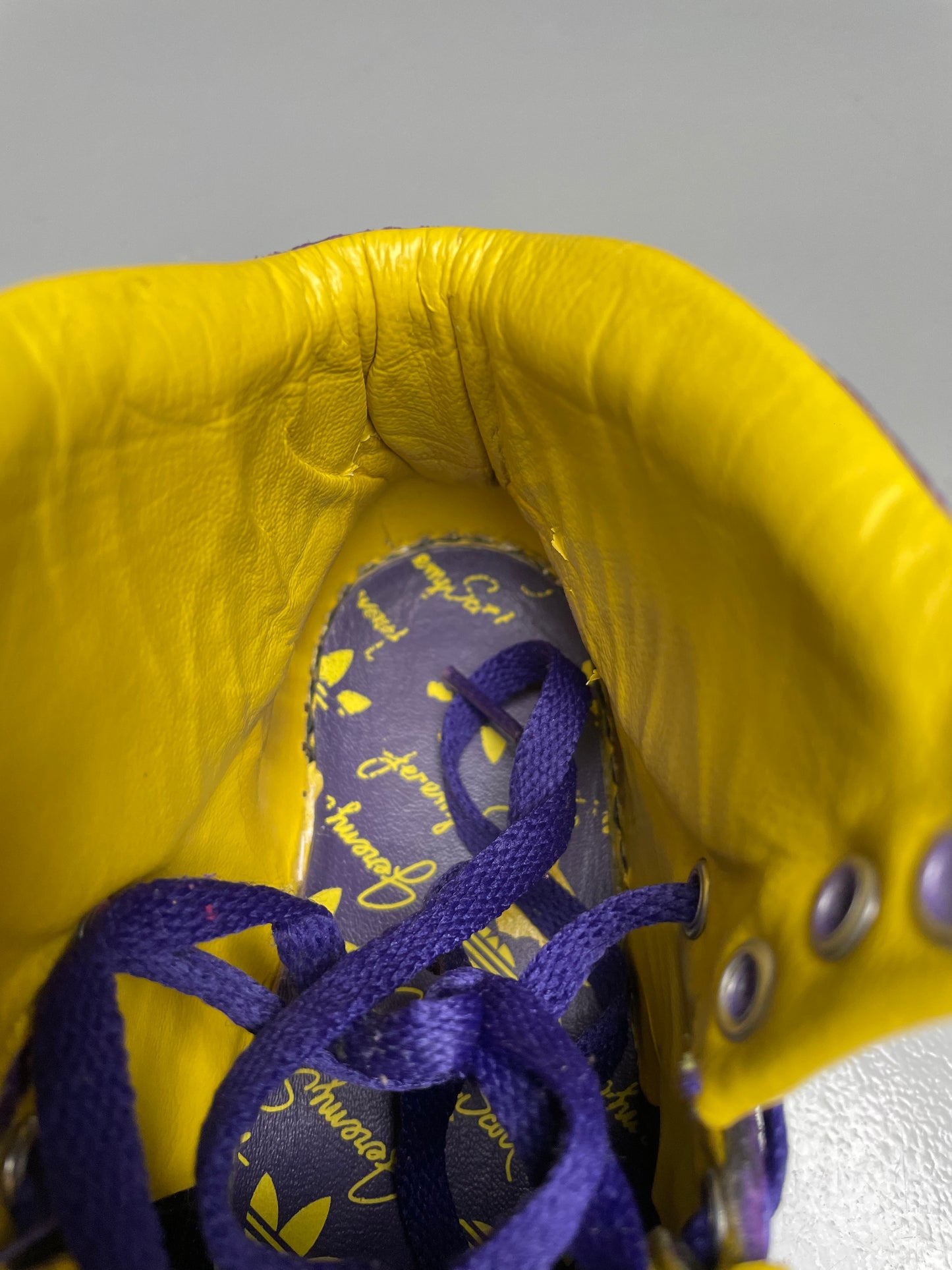 adidas Originals by Jeremy Scott S/S 2009 JS Logo (purple/yellow) - size 36 2/3