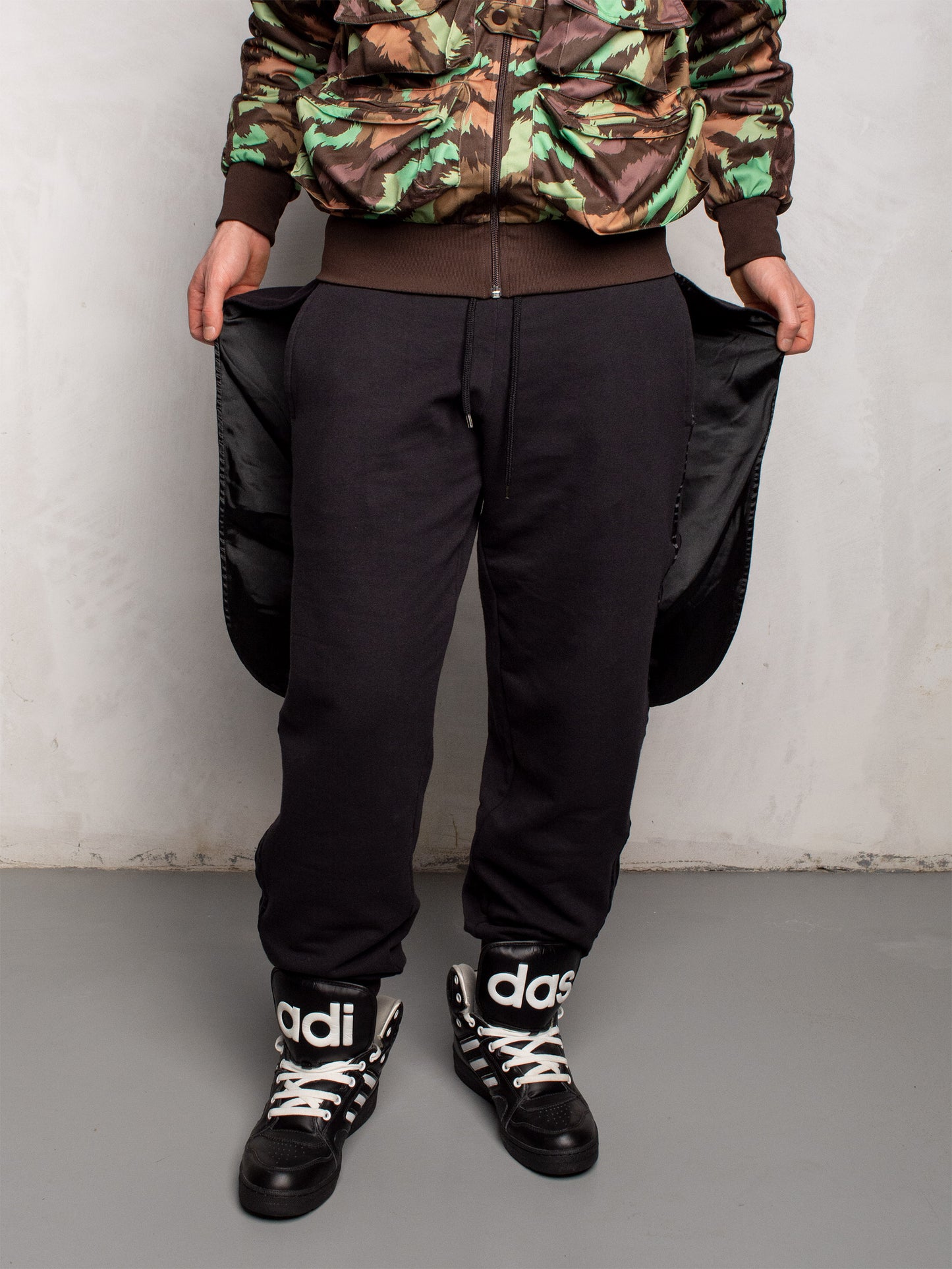 adidas Originals by Jeremy Scott - S/S 2011 - Tails Sweat Pant - size S