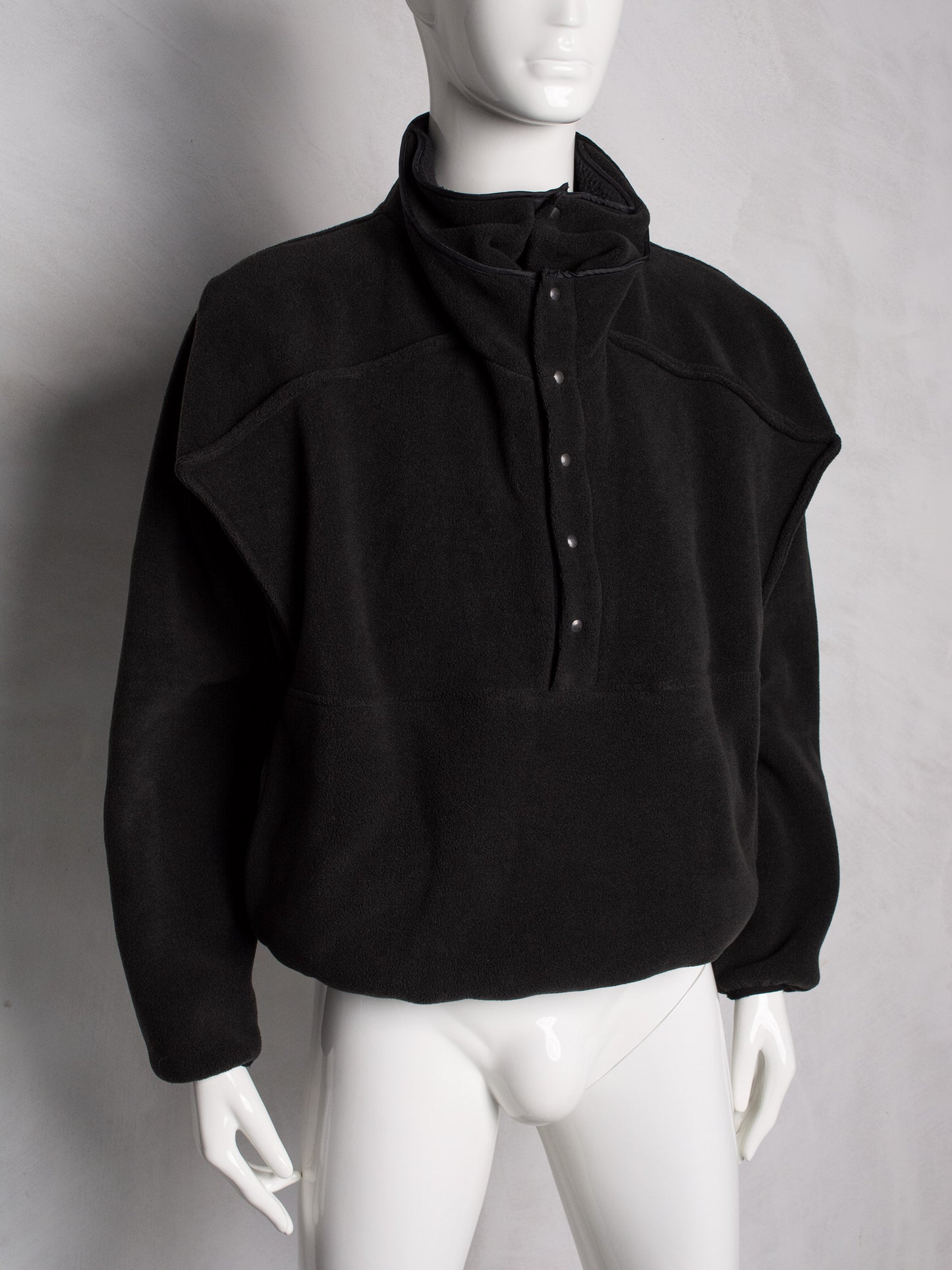 Y/Project Fleece Pop-Up Sweater (black) - size M