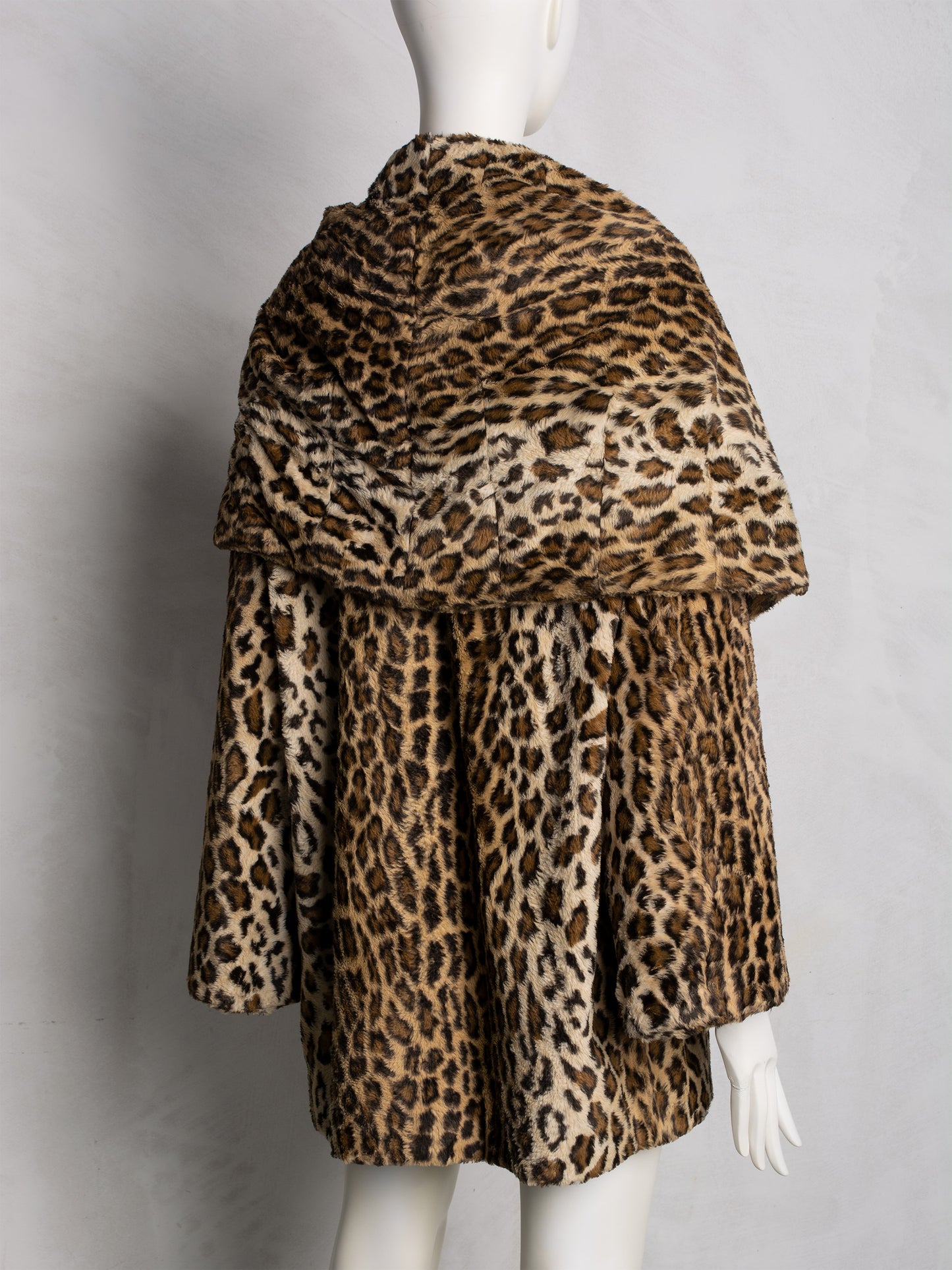 OMO Norma Kamali - (vintage) - leopard faux fur coat