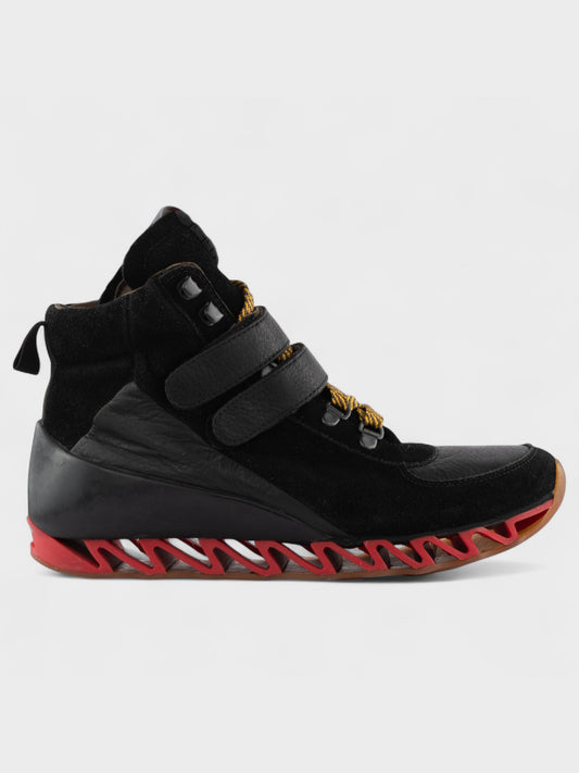 Camper X Bernhard Willhelm - A/W 2012 - Himalayan Ankle Boots (black/red) - size 41