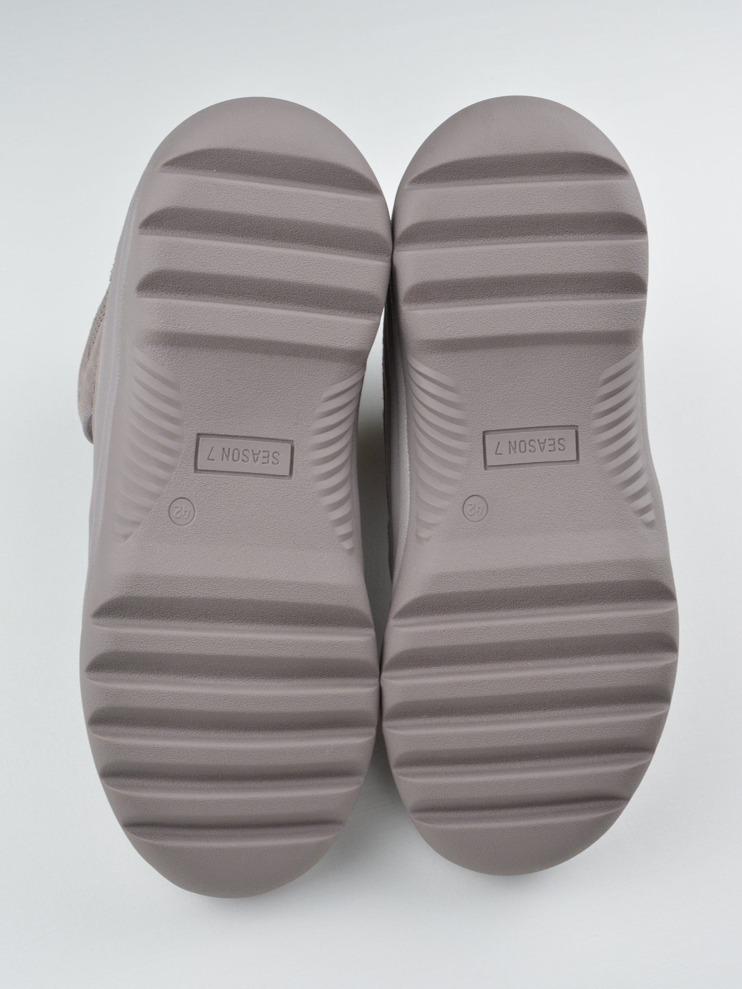 YEEZY Season 7 (2018) - Thick Suede, Mesh and Nubuck Desert Boot (Cinder) - size 42